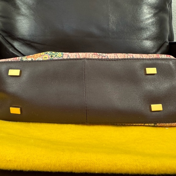 Icon Los Angeles Handbag - Picture 4 of 5